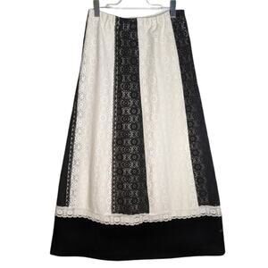Tumbleweeds 70's VTG Maxi Skirt White Black Lace Black Velvet Hem Boho Western